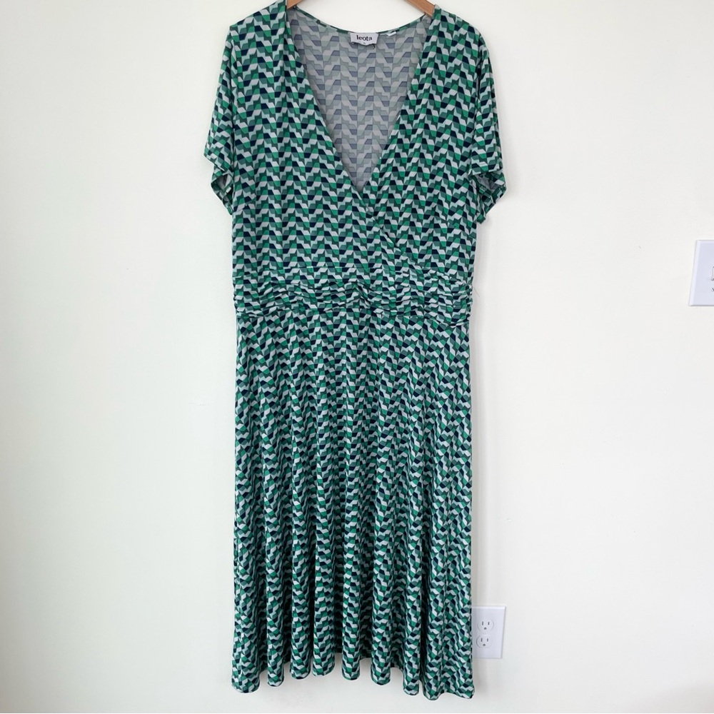 Leota Women's Amiya Faux Wrap Crepe Dress Green Size 1X - Picture 3 of 11